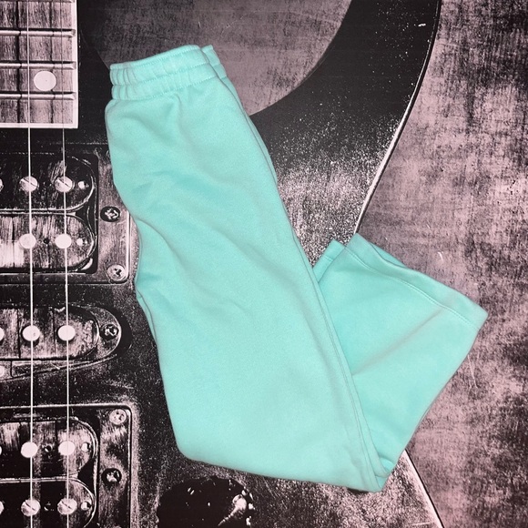 NWT Nike 2pc Set - Picture 13 of 14